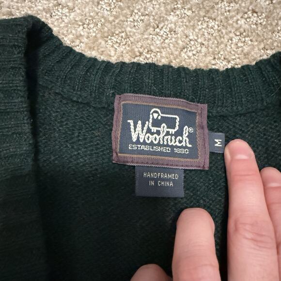 WOOLRICH 100% Wool Sweater Vest Mallard Size M V Neck Teacher - Picture 3 of 9